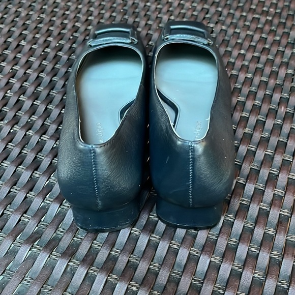 VINTAGE leather Etienne Aigner navy square toe  size 7.5 - Picture 6 of 13